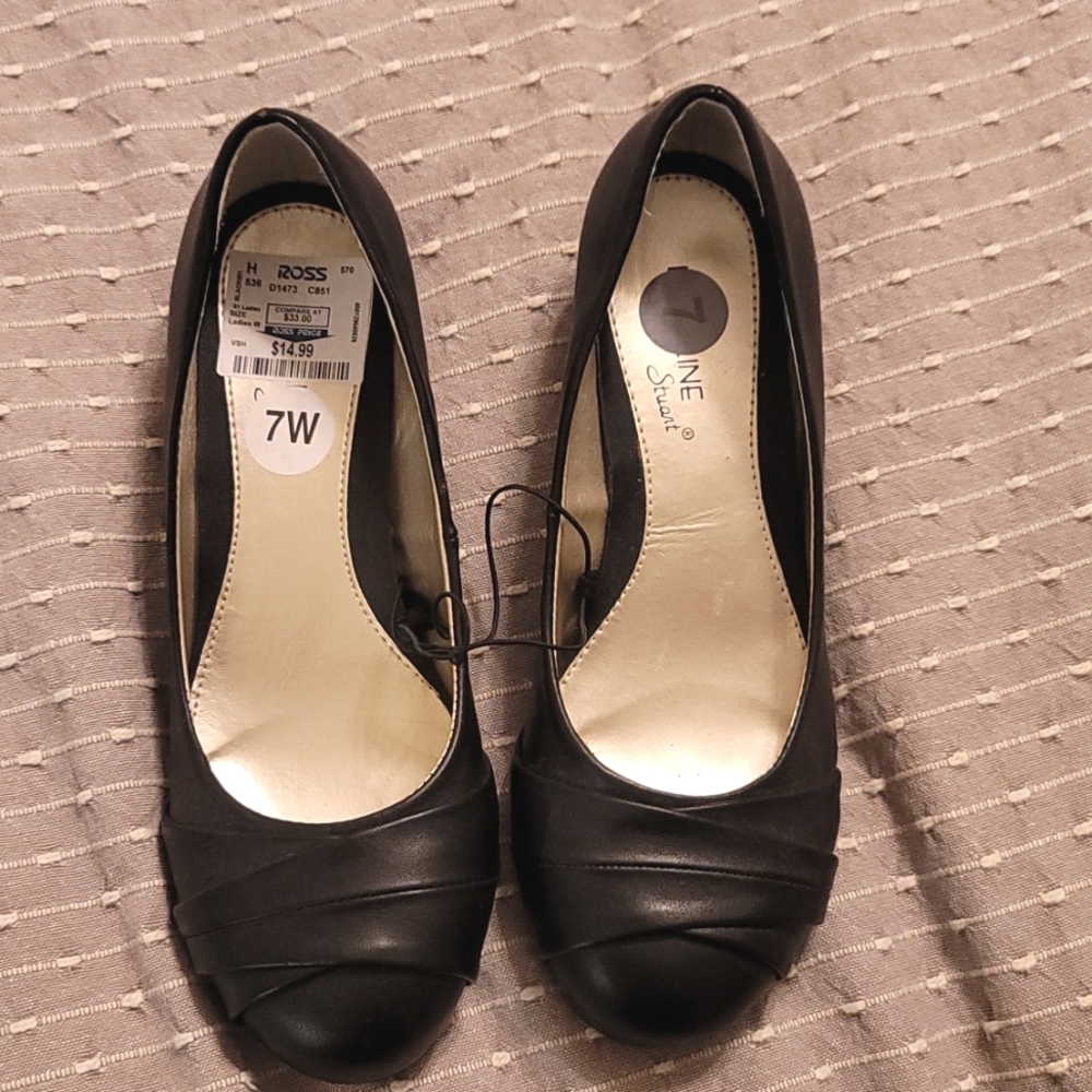 New Low Heel Flats
